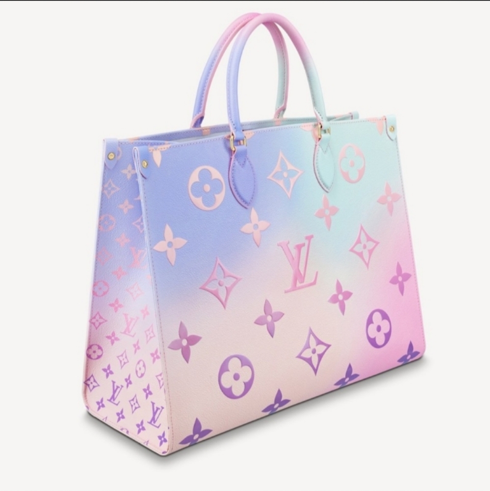 Authentic Louis Vuitton Handbag - Picture 3 of 9